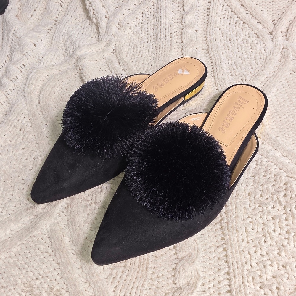 Divanne Pom Pom Puff‎ Mules Flats Black Pointed Toe Gold Block Heel Women 8